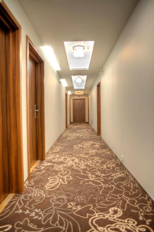 Hotel Pruski Orneta Εξωτερικό φωτογραφία