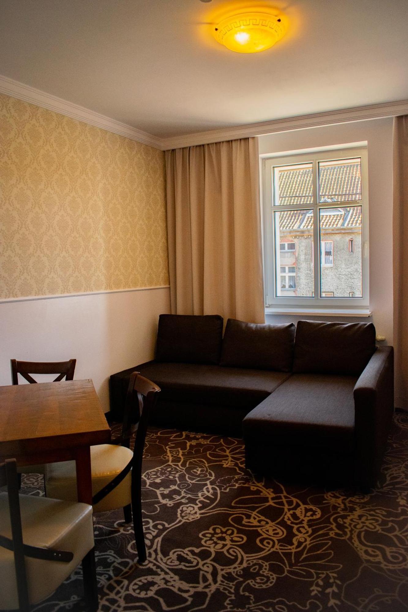 Hotel Pruski Orneta Εξωτερικό φωτογραφία
