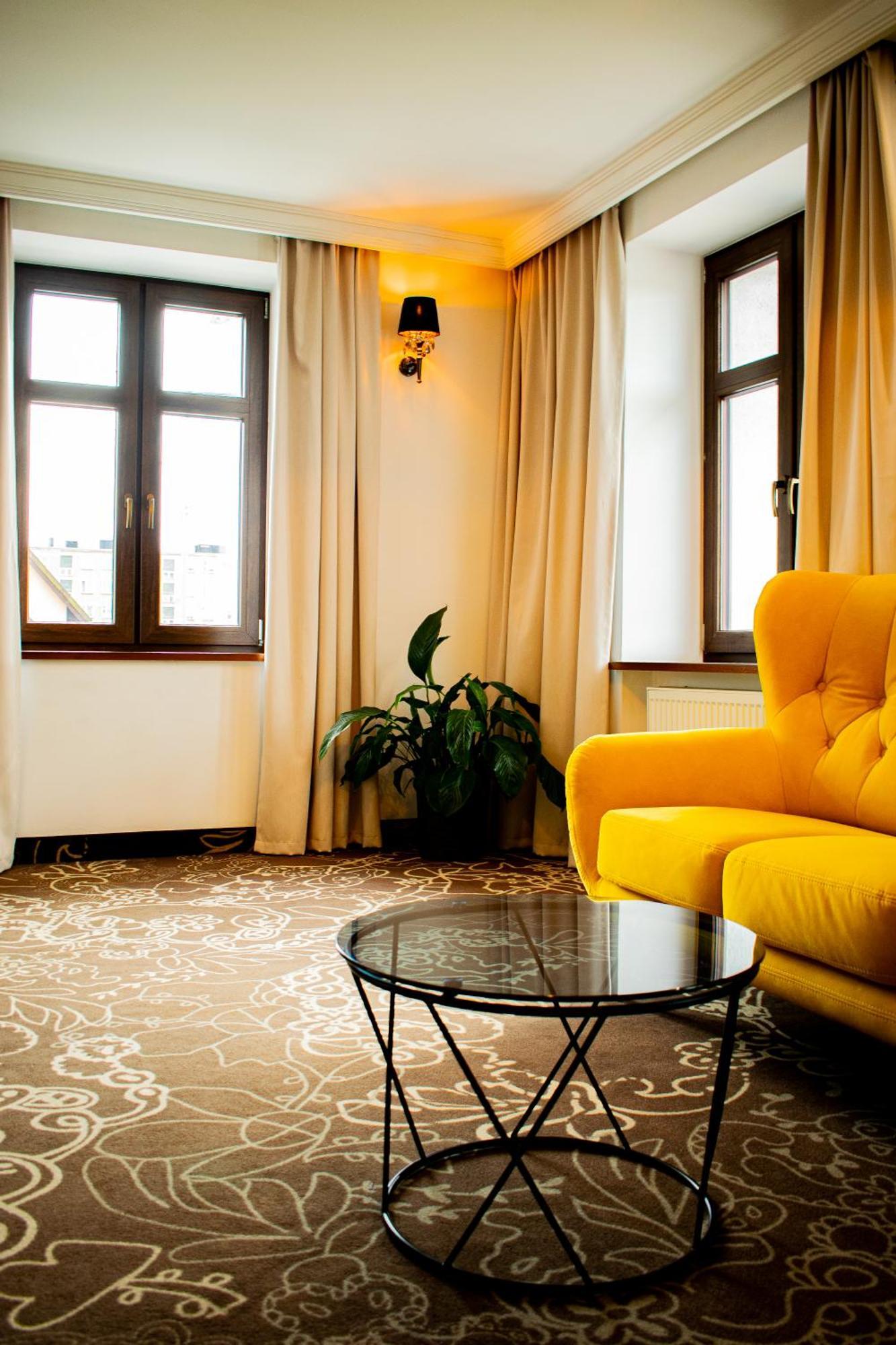 Hotel Pruski Orneta Εξωτερικό φωτογραφία